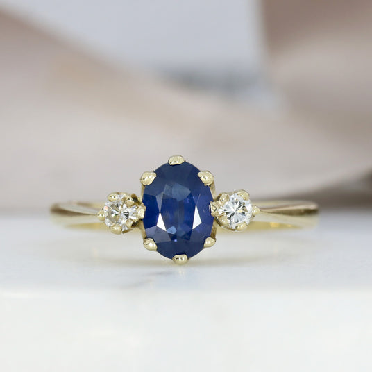 9ct Gold 0.91ct Sapphire & Diamond 0.12ct 3 Stone Ring