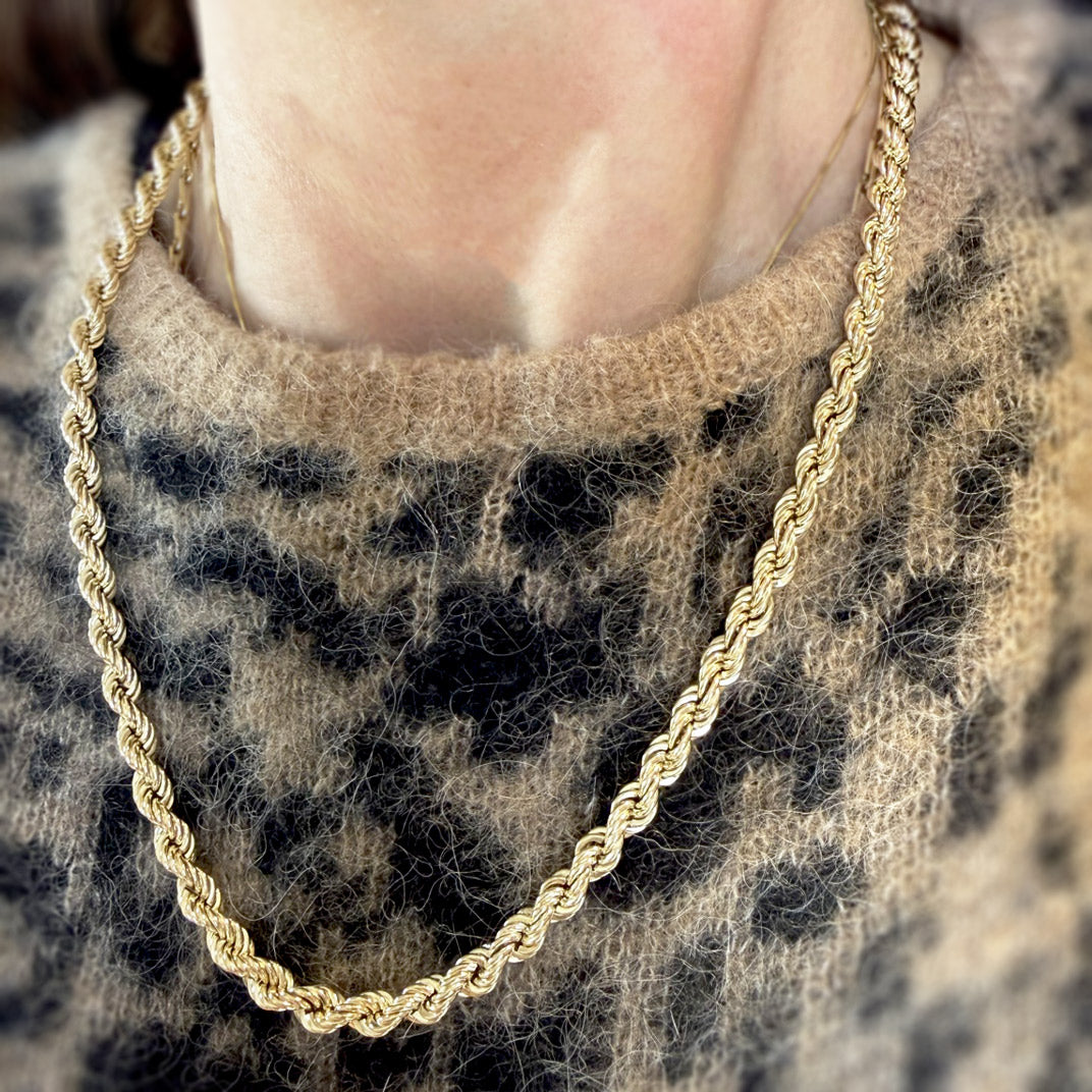 Pre Owned 9ct Yellow Gold 22" Rope Chain