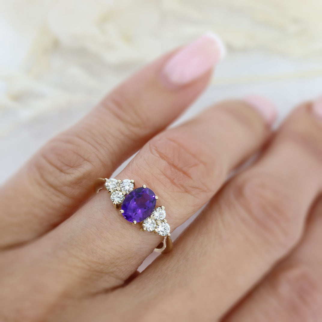 9ct Gold Ring Oval Amethyst & Diamond Ring