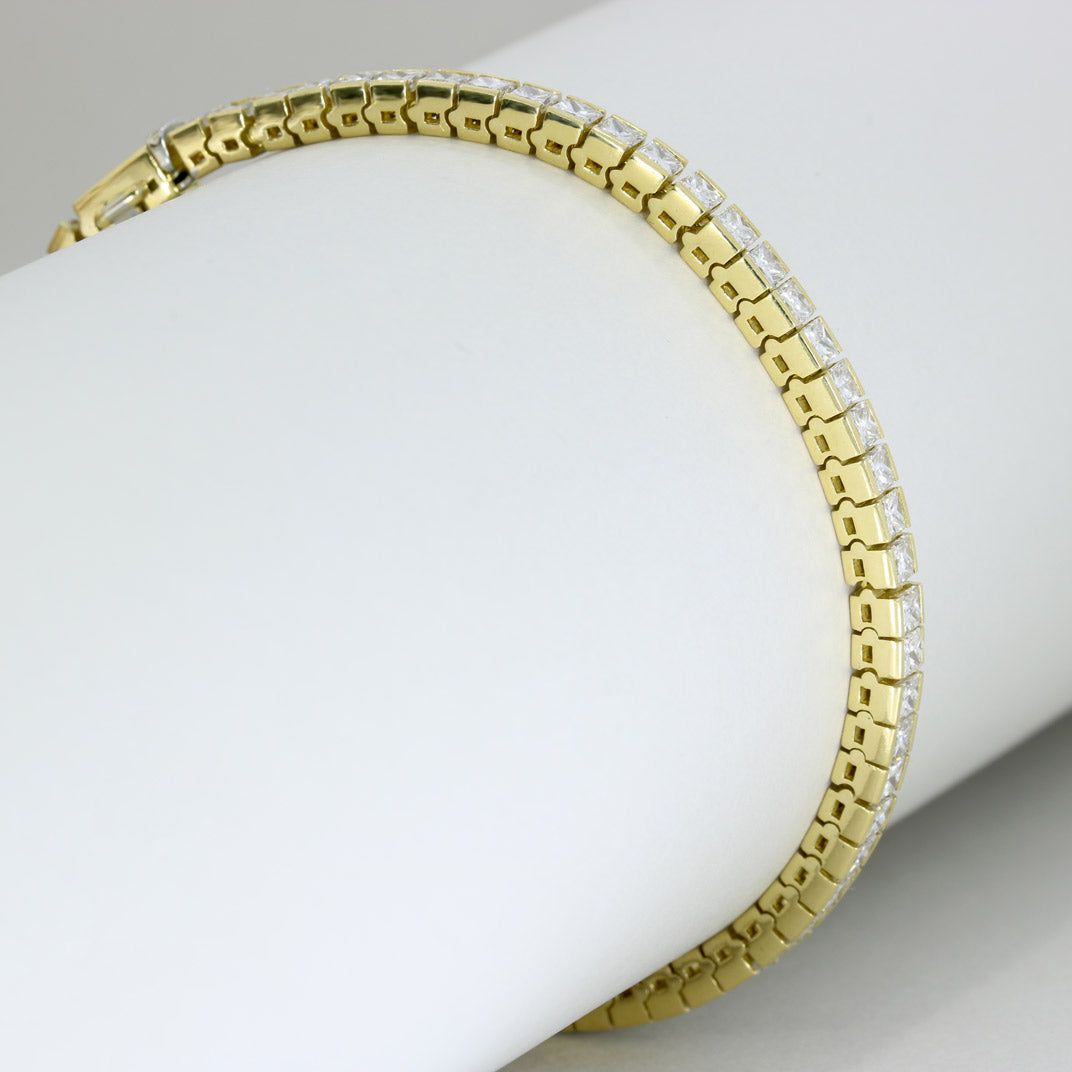 Pre Owned 18ct Gold Diamond Line Bracelet  Approx 7ct-8ct