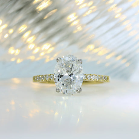 18ct Gold Certified Oval Lab Diamond Solitaire Ring With Stone Set Shoulders 2.66ct