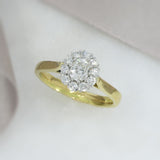 18ct Yellow Gold & Platinum Oval Claw Set Diamond Cluster Ring 0.85ct