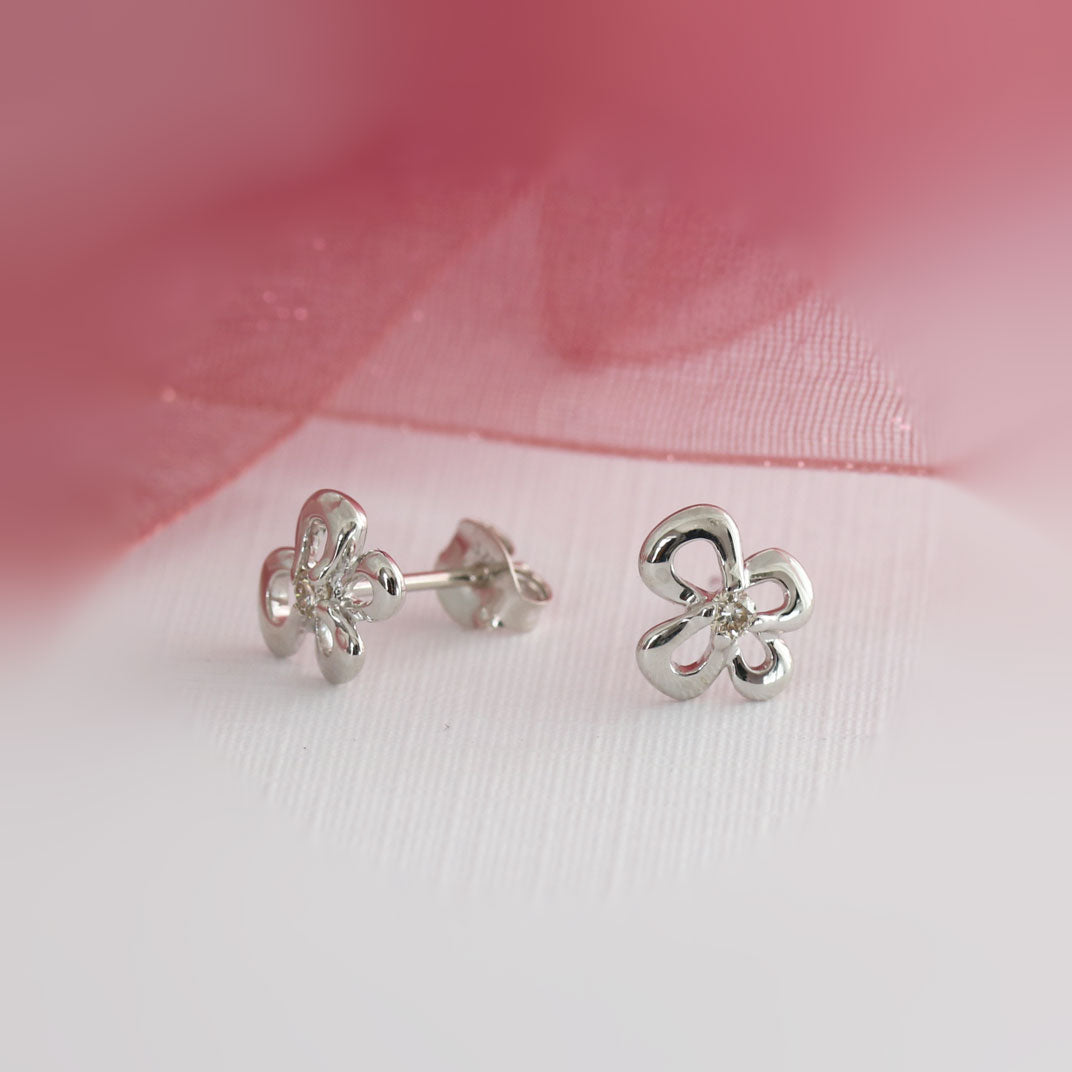 9ct White Gold Flower Shape Diamond Stud Earrings