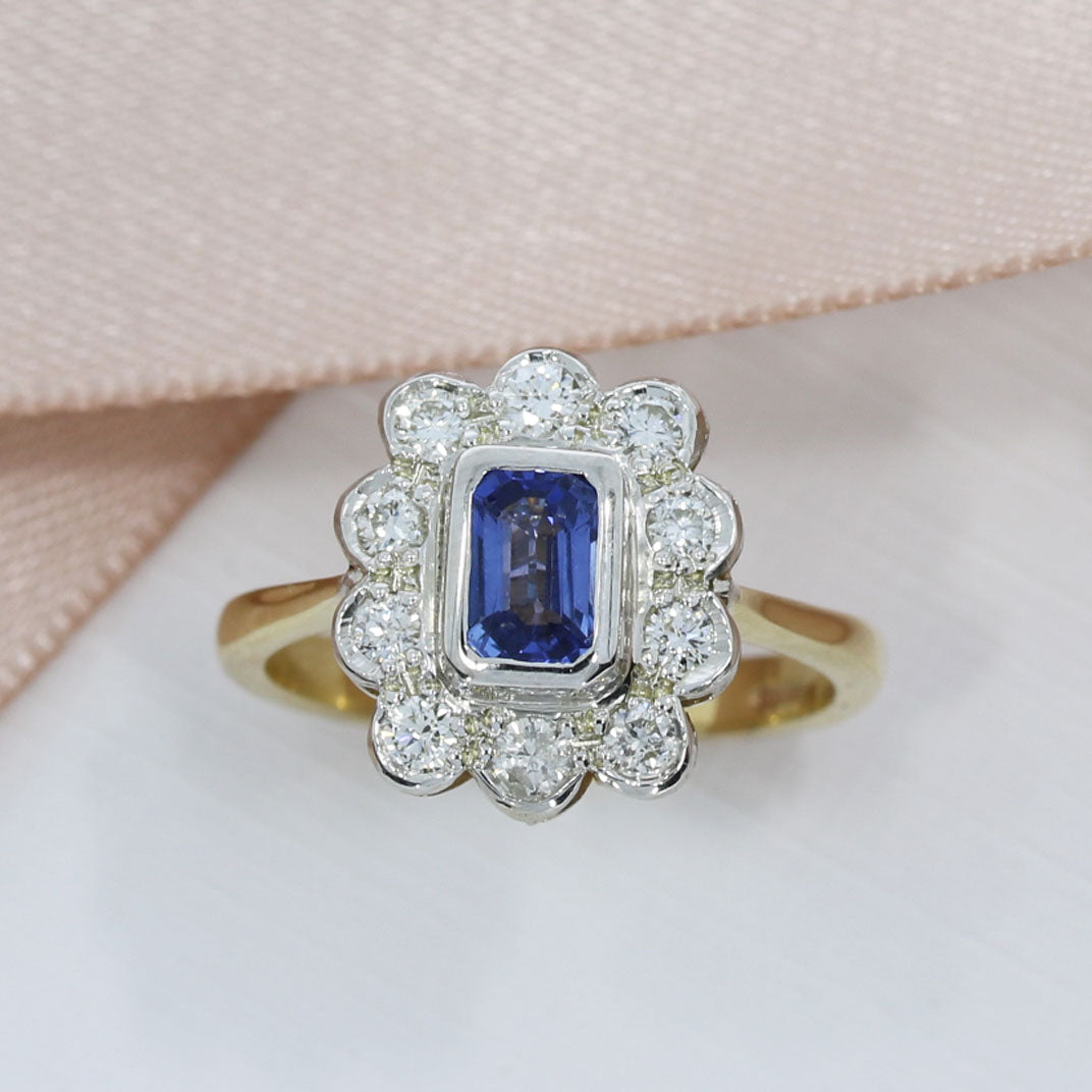 9ct Yellow Gold Sapphire & Diamond Cluster Ring