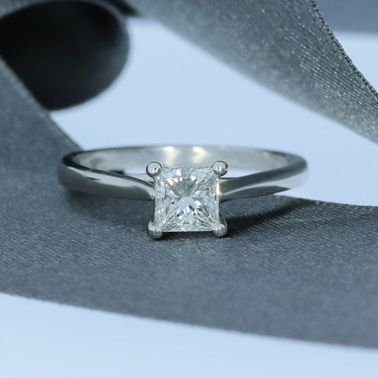 Pre Owned 18ct White Gold GIA Certified Princess Cut Diamond Solitaire 0.81ct