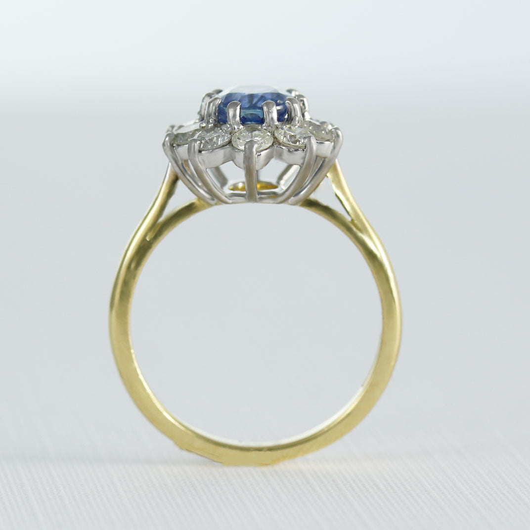 18ct Yellow Gold Sapphire & Diamond Cluster Ring