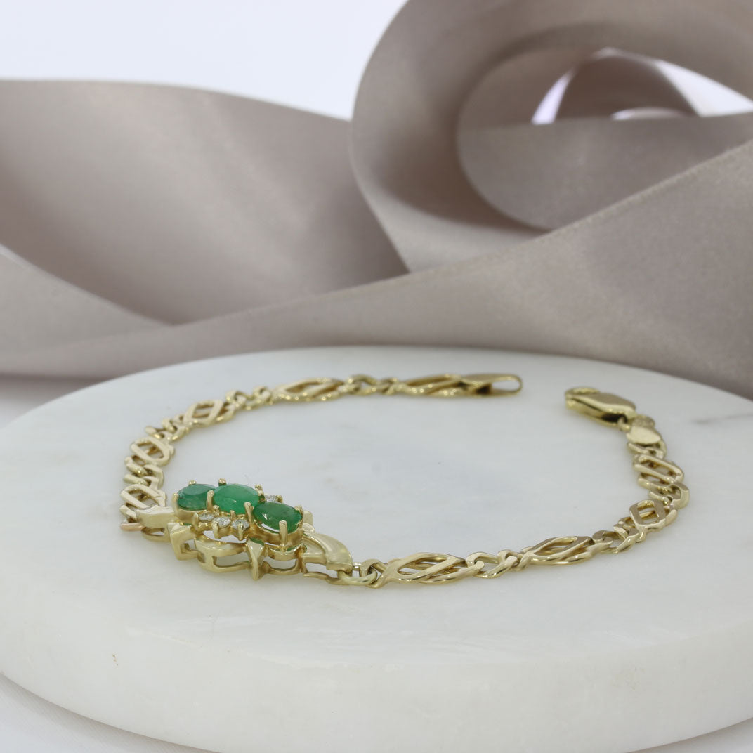 Pre Owned 9ct Yellow Gold Emerald & Diamond Bracelet