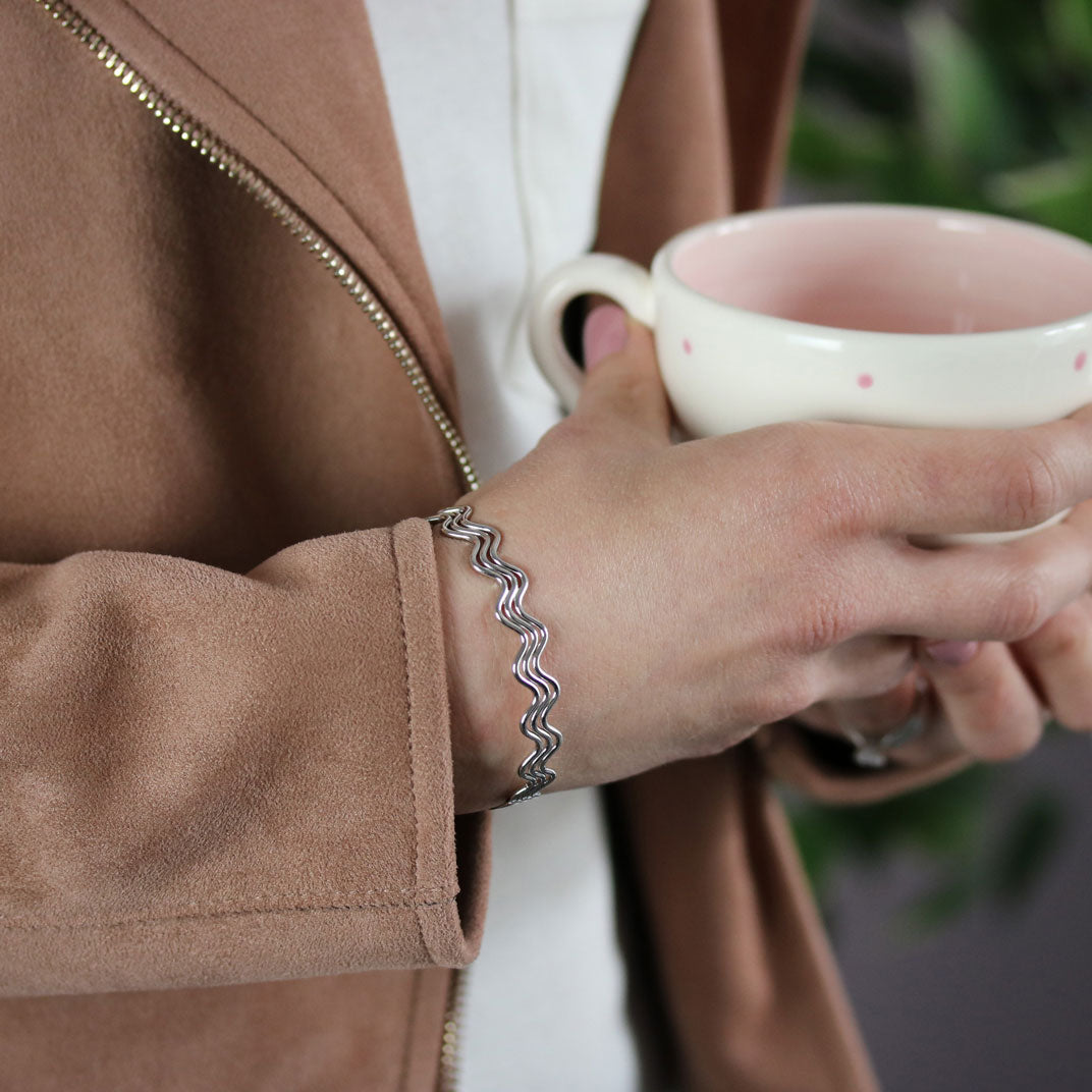 Solid Silver 3 Row Wave Bangle