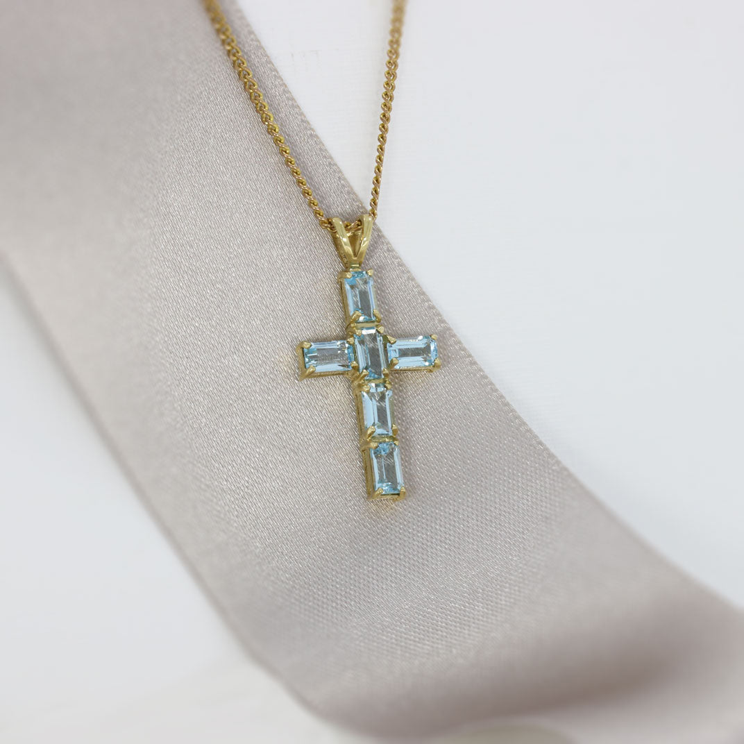 Pre Owned 9ct Yellow Gold Blue Topaz Cross & Chain