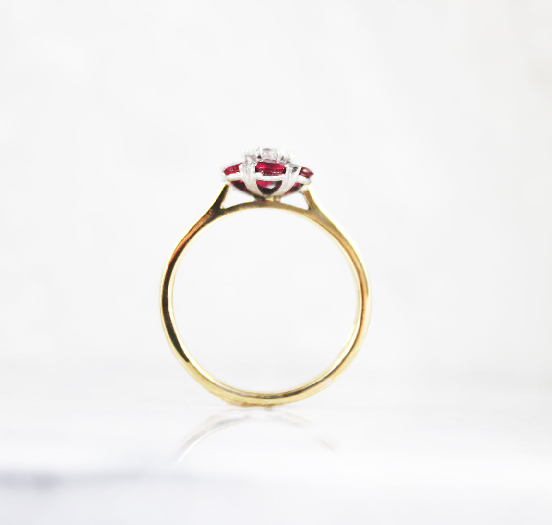 18ct Yellow Gold Ruby & Diamond Cluster