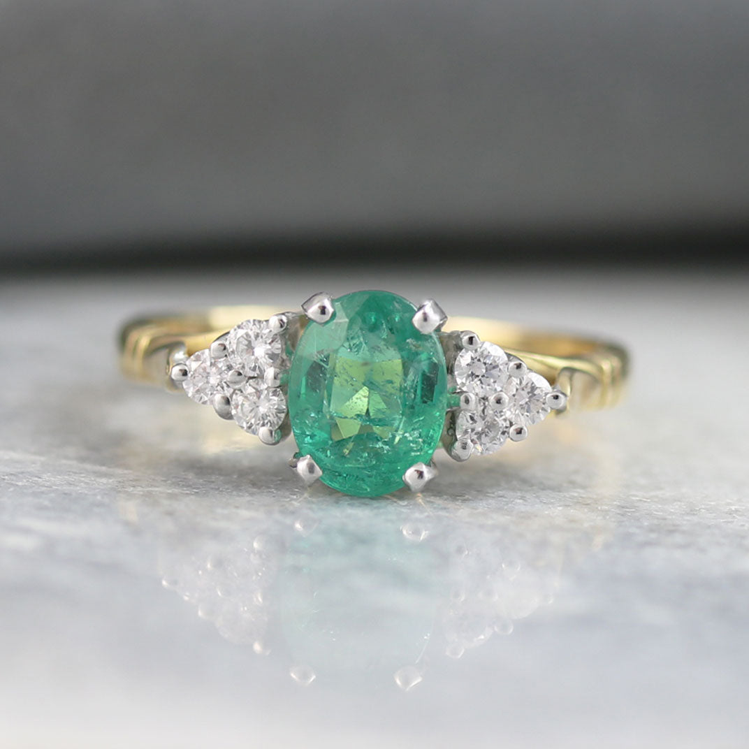 18ct Yellow Gold Emerald & Diamond Ring