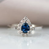 18ct White Gold Sapphire & Diamond Ring Cluster