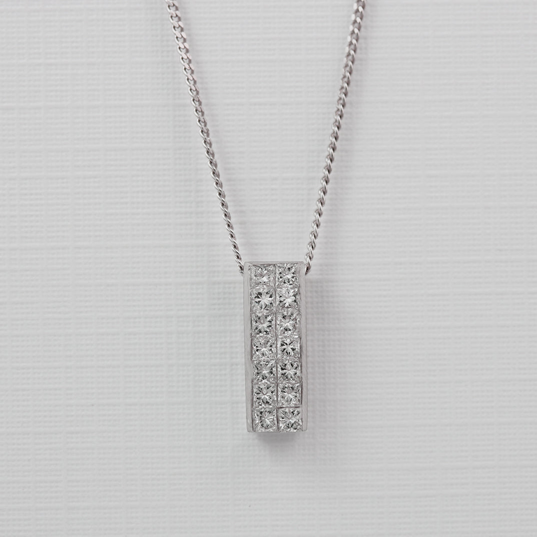 18ct White Gold Princess Cut Diamond Pendant 0.56ct on 9ct Chain