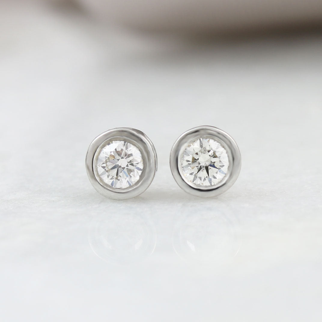 9ct White Gold Diamond Stud Earrings 0.32ct