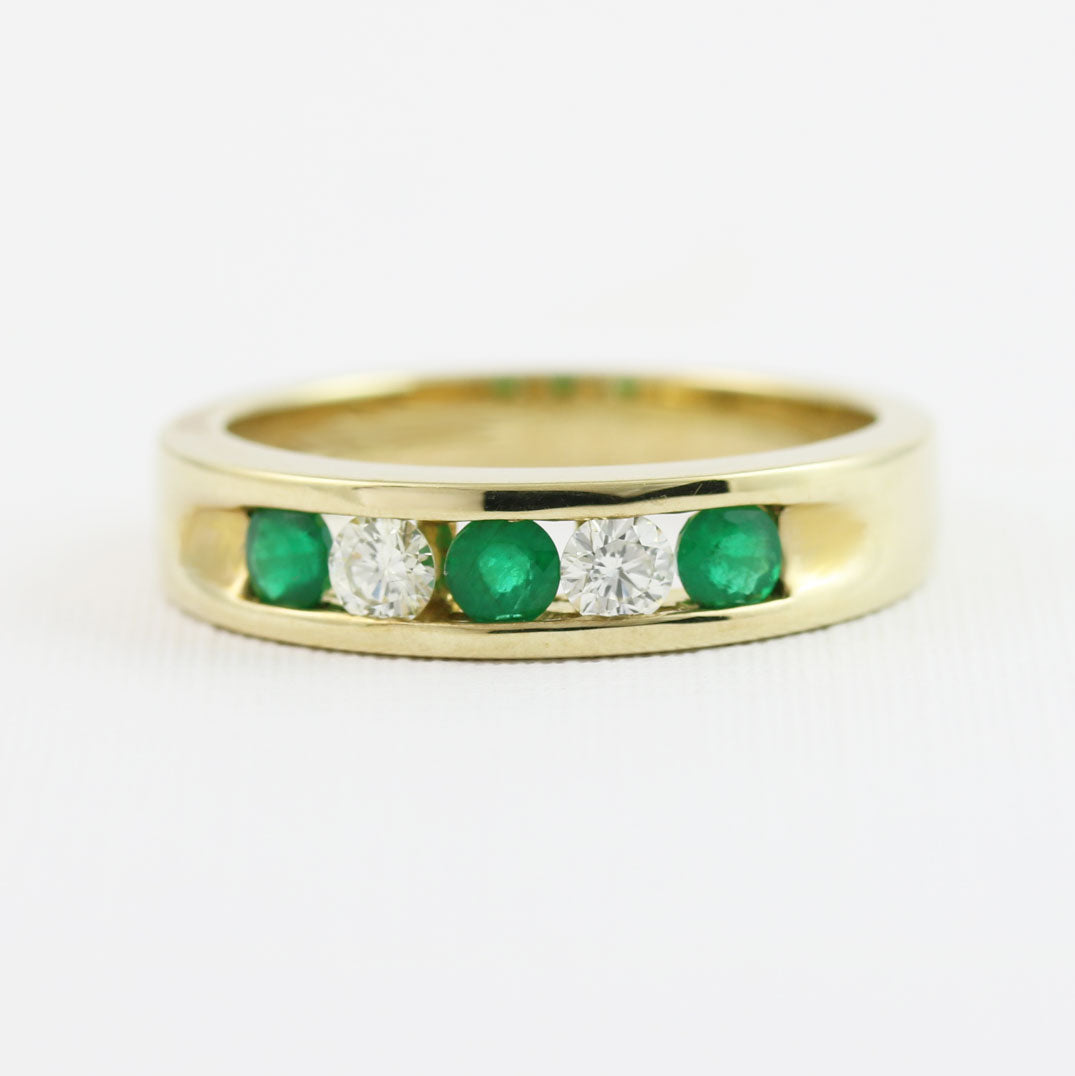 9ct Yellow Gold Emerald & Diamond Ring