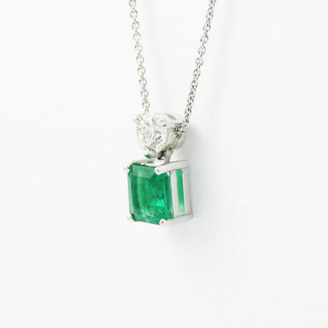 18ct White Gold Emerald & Diamond Pendant