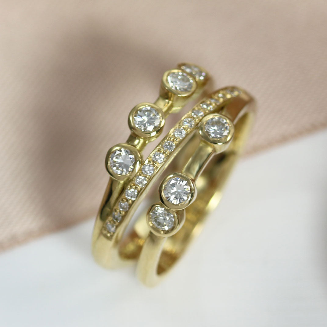 18ct Yellow Gold Bubble Ring with a Pavé Set Middle Row