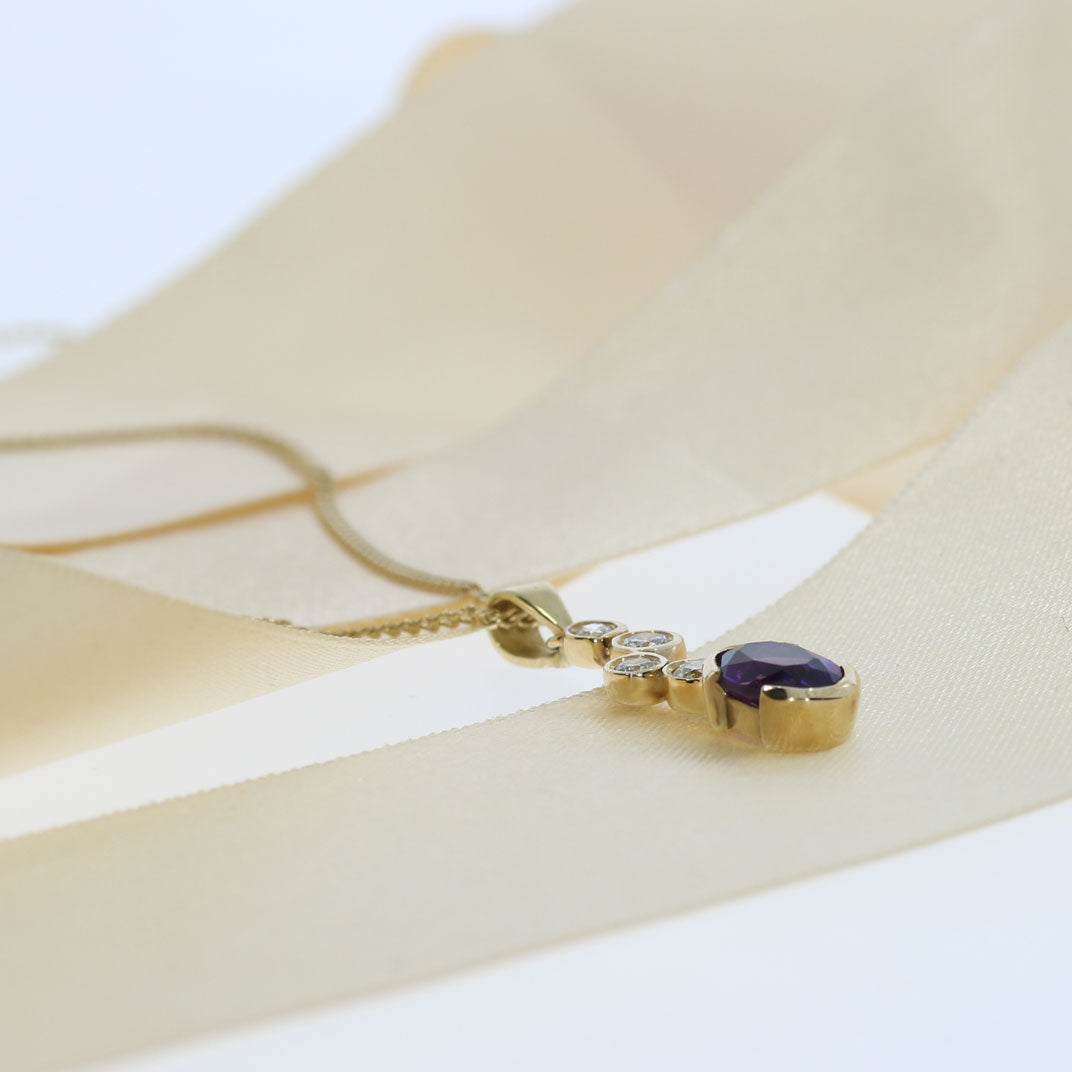 9ct Yellow Gold Amethyst & Diamond Bubble Pendant