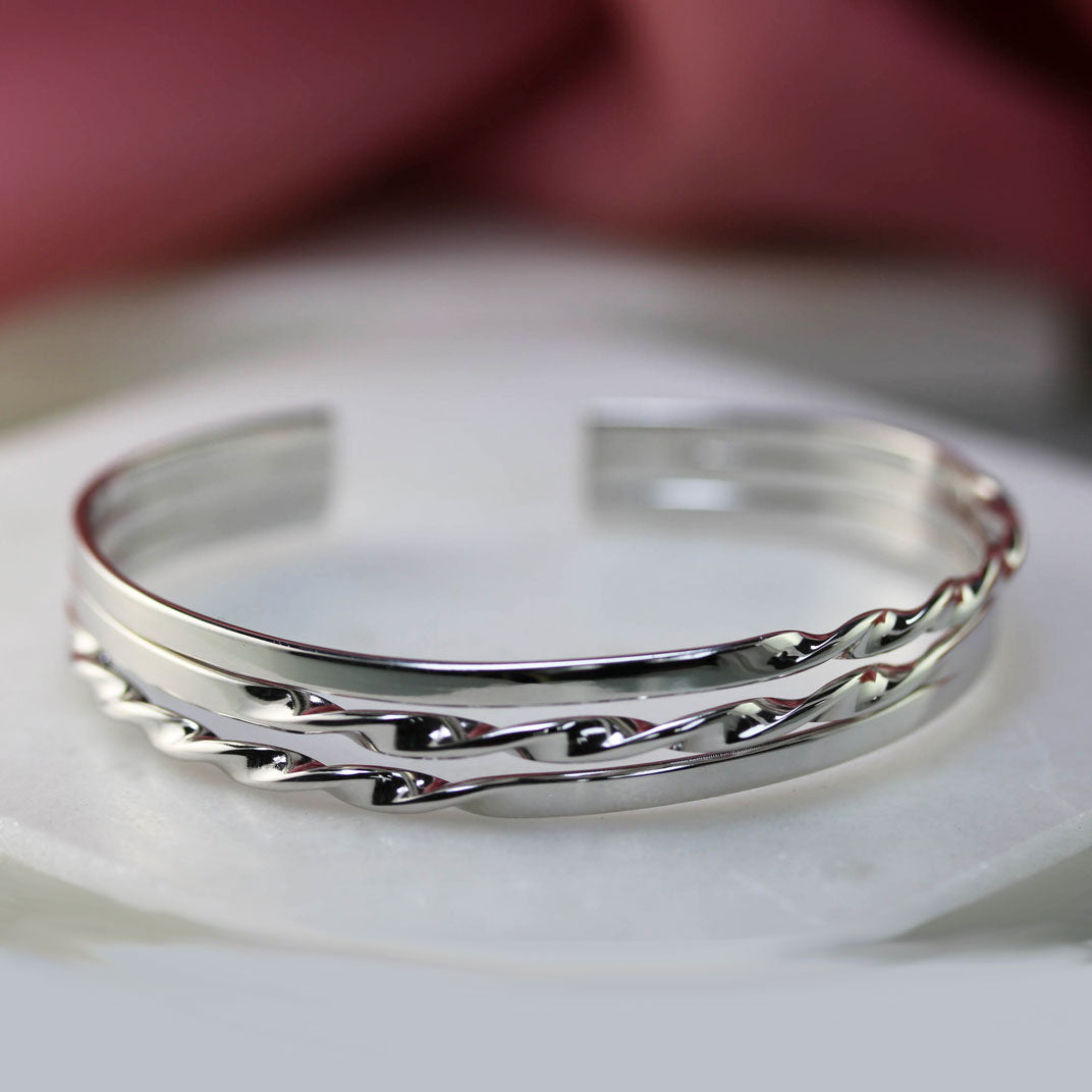 Solid Silver Twist Bangle