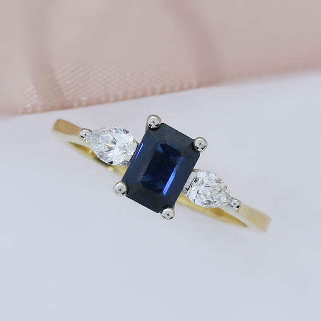 18ct Yellow Gold & Platinum Sapphire Diamond Ring